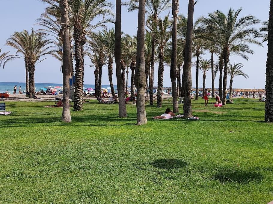 Lux. Frontbeach-Terrace. 5 Pools.Tv. 2 A.C.Netflix Benalmádena Exterior foto