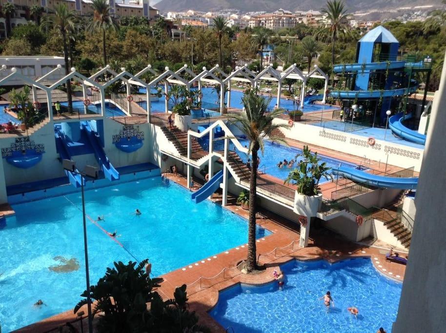 Lux. Frontbeach-Terrace. 5 Pools.Tv. 2 A.C.Netflix Benalmádena Exterior foto