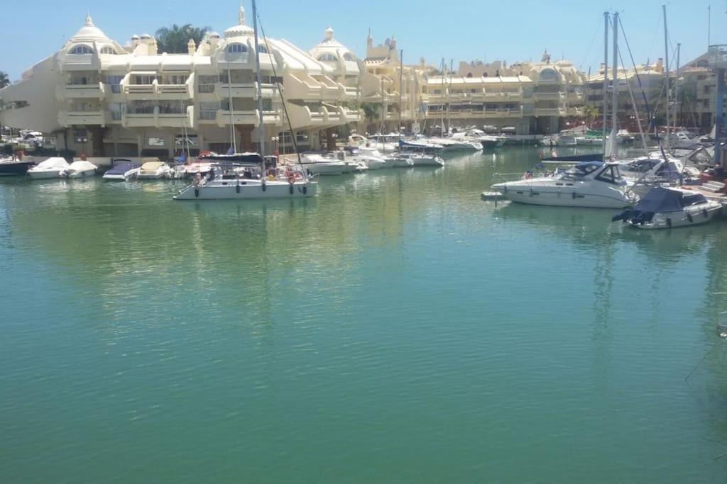Lux. Frontbeach-Terrace. 5 Pools.Tv. 2 A.C.Netflix Benalmádena Exterior foto